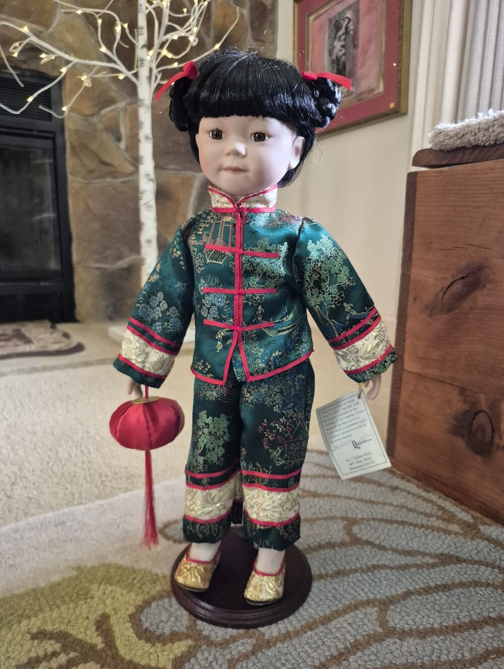 Duck House Heirloom Doll, Chinese Girl In Green Pajamas With Red Lantern